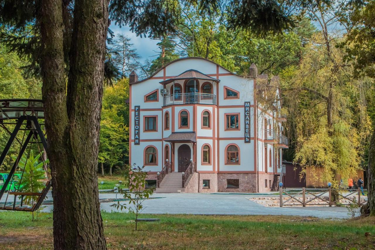 Hotel Мисливець В Комплексі "Сокіл" Susk Exterior foto