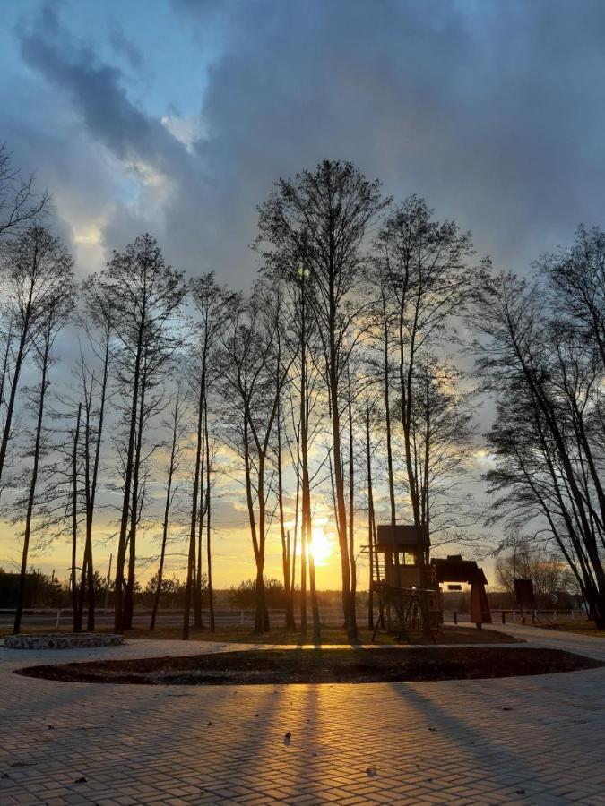 Hotel Мисливець В Комплексі "Сокіл" Susk Exterior foto